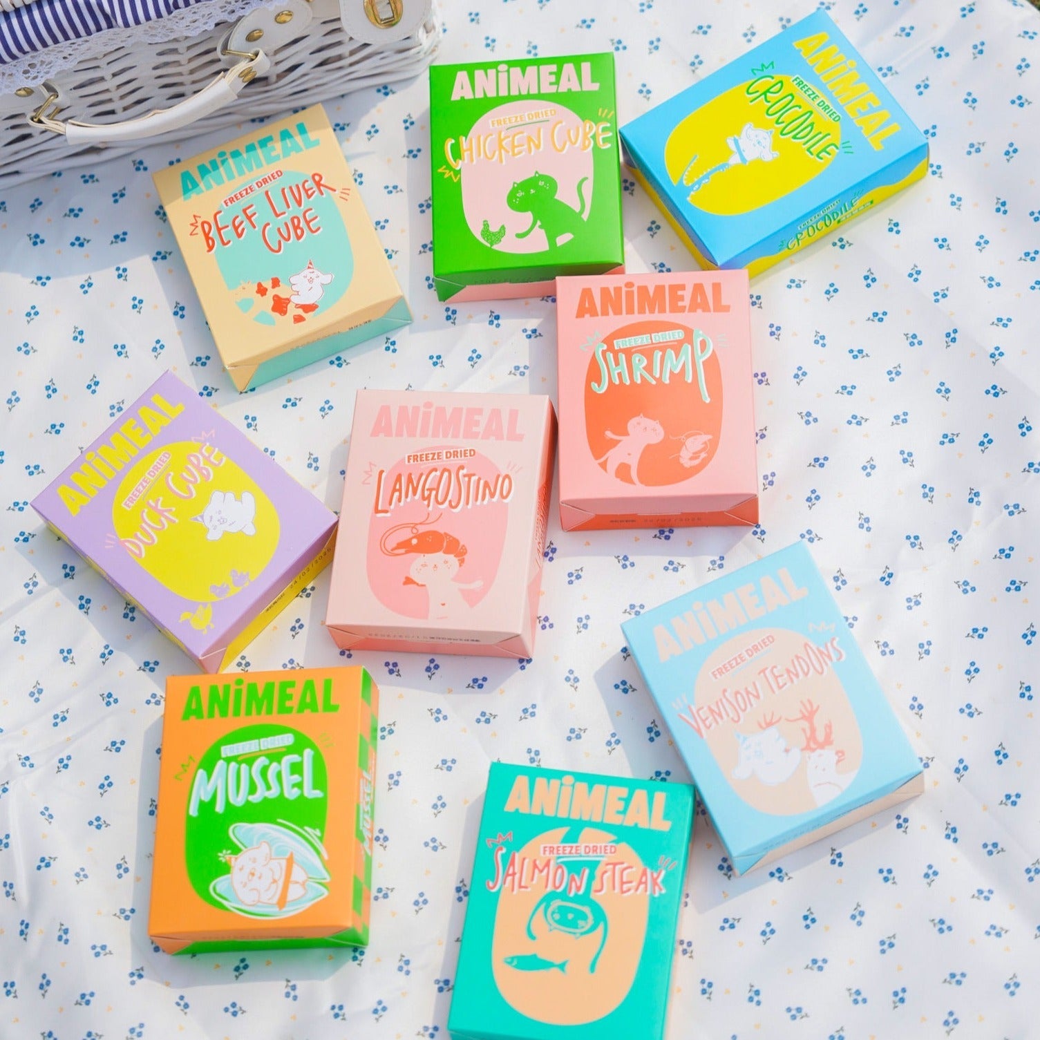 ANiMEAL一套九款凍乾零食脆脆盒